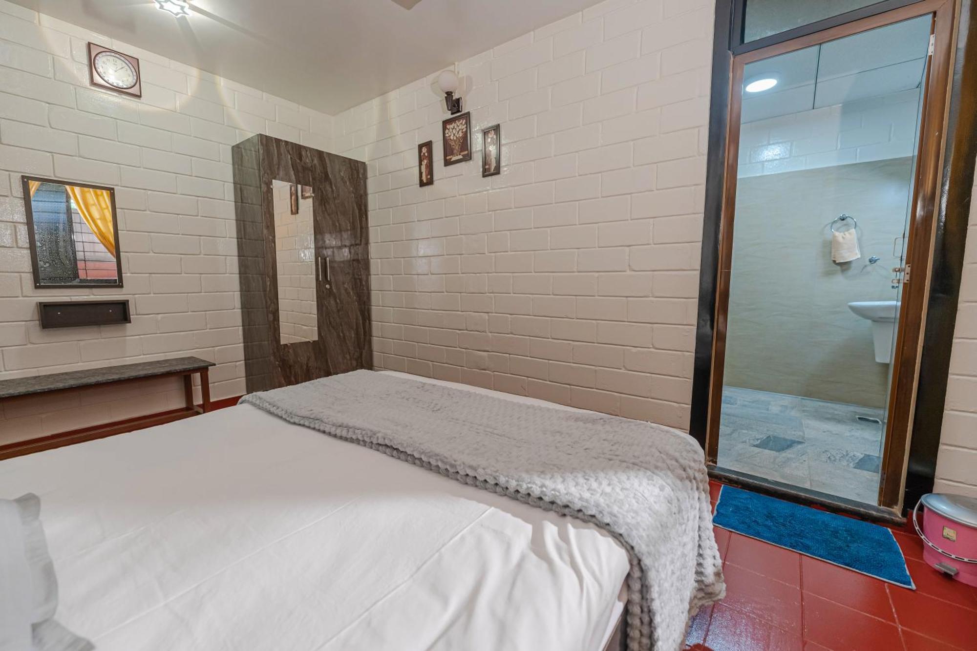 Udupi Homestay - Cottage House - Dendoorkatte Buitenkant foto