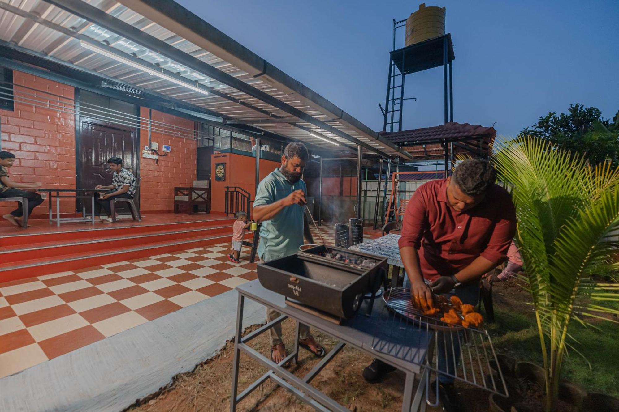 Udupi Homestay - Cottage House - Dendoorkatte Buitenkant foto
